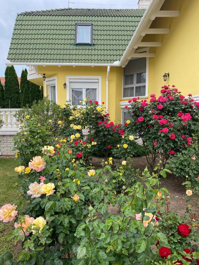 Margareta Apartmanhaz Daire Hajdúszoboszló Dış mekan fotoğraf